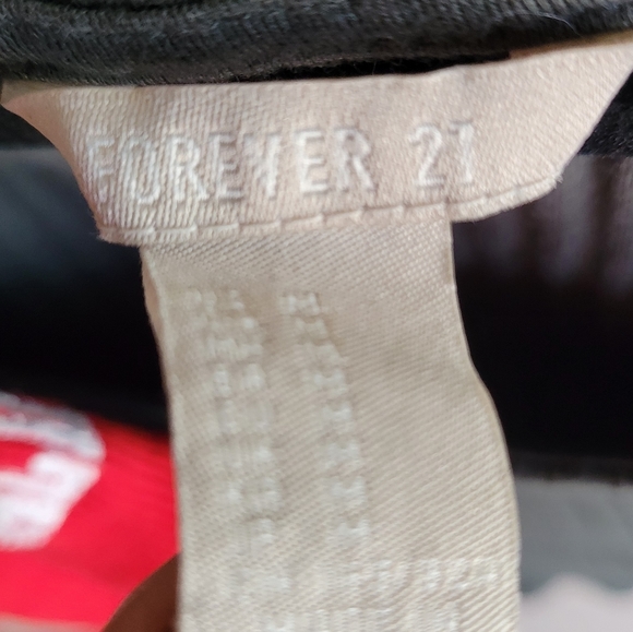 Bundle of 3 90s Vibe Tees. Forever 21, Rue 21, and  On Fire brands. - Picture 8 of 11